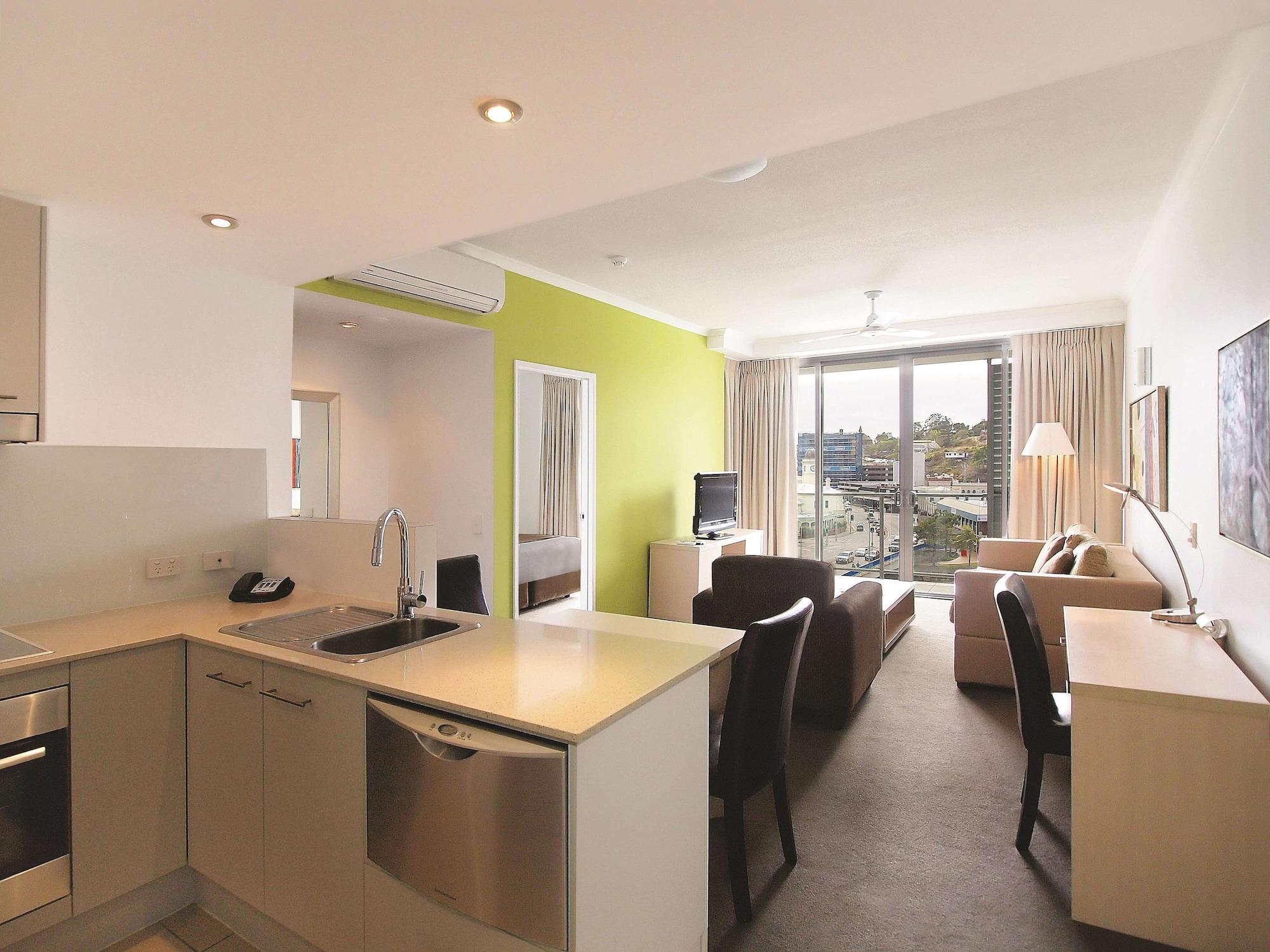 Oaks Townsville Gateway Suites Zimmer foto