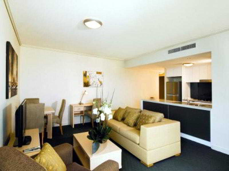 Oaks Townsville Gateway Suites Exterior foto